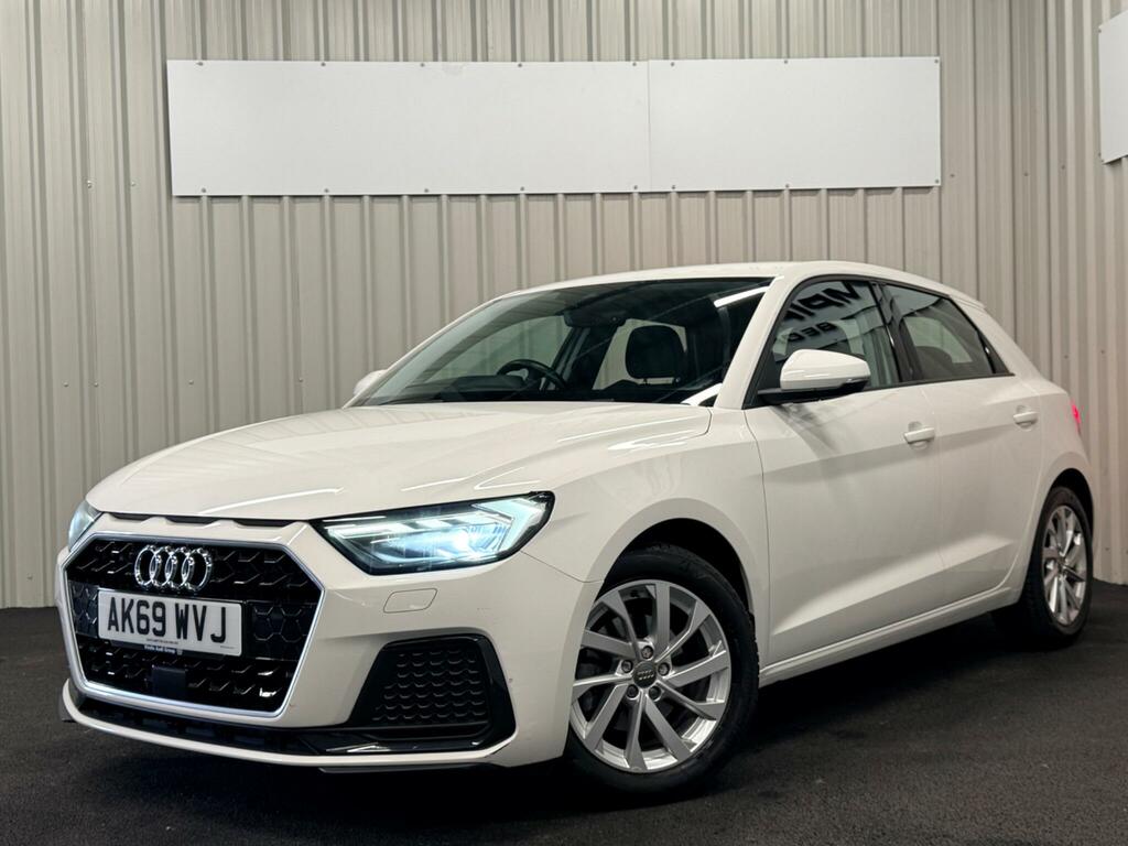Audi A1 Sport AK69WVJ White #3