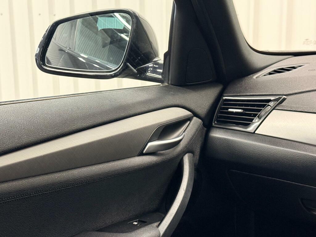 BMW X1 Sdrive 20D M Sport Black #41