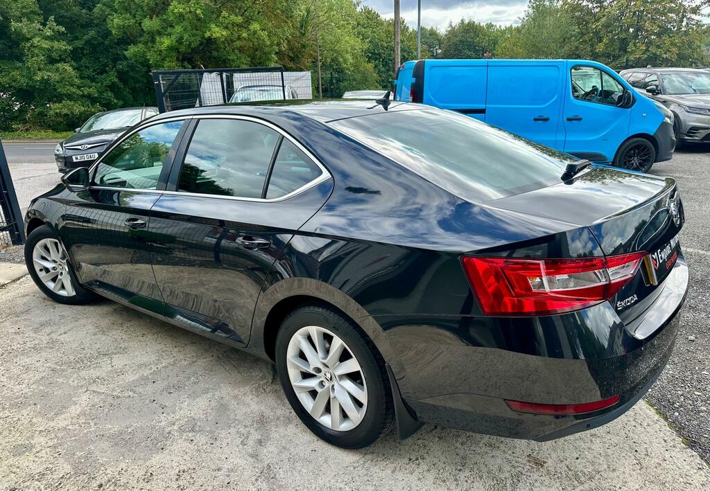 Skoda Superb Se Technology Black #5