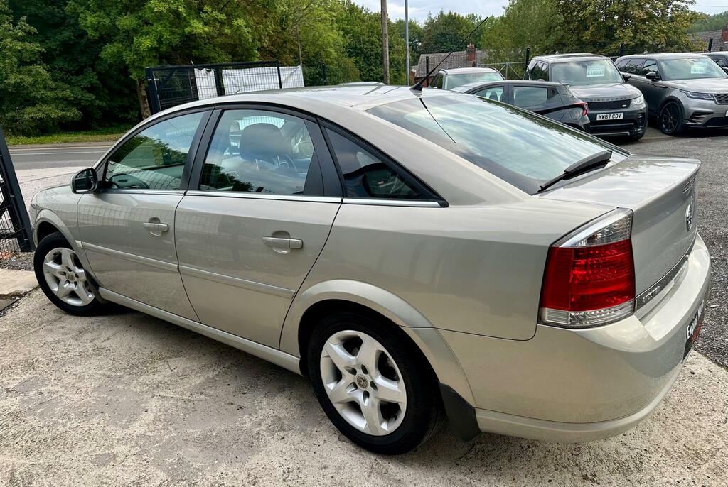 Vauxhall Vectra Exclusiv Beige #3