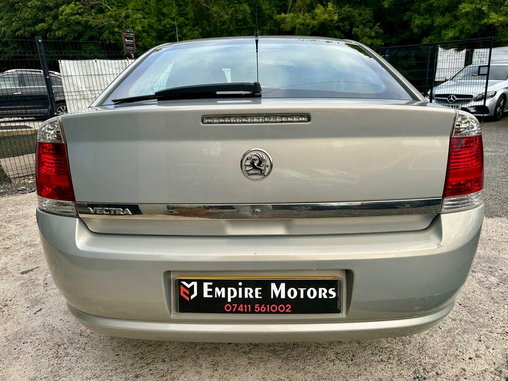 Vauxhall Vectra 1.8 Vvt Design 140 Bhp Black #7