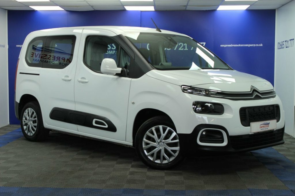 Citroen Berlingo 1.5L Feel EX69EEJ White #2