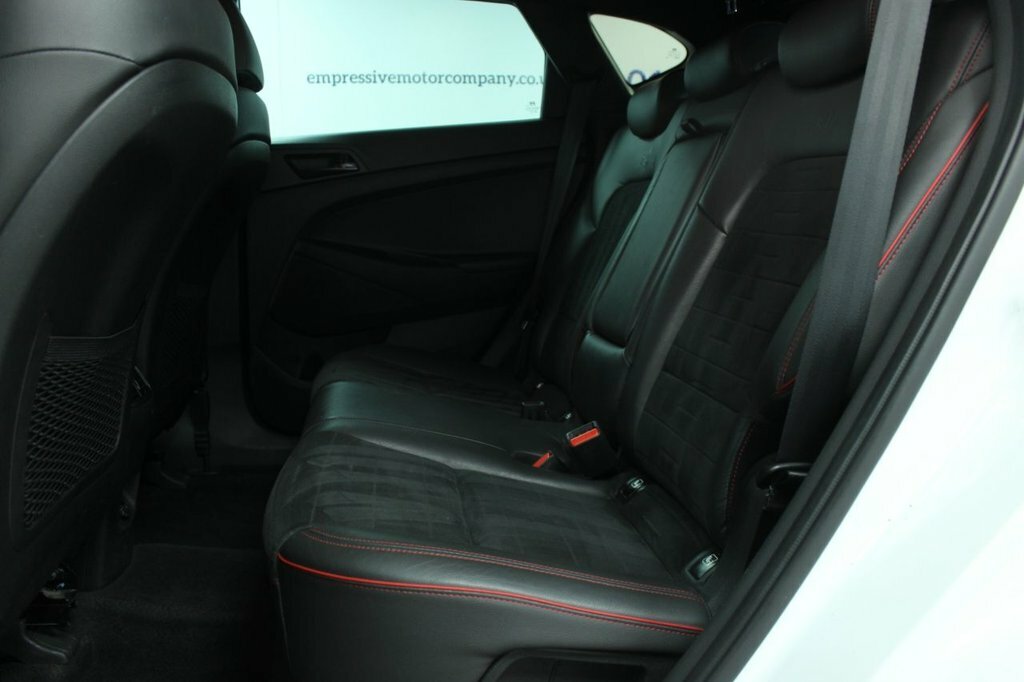 Hyundai Tucson 1.6L N Line White #5