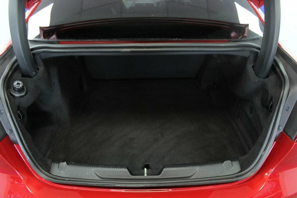 Jaguar XE 2L R-dynamic S Red #6