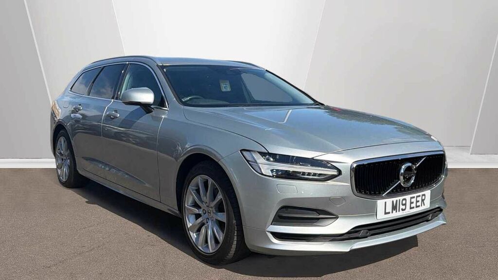 Volvo V90 T4 Momentum Silver