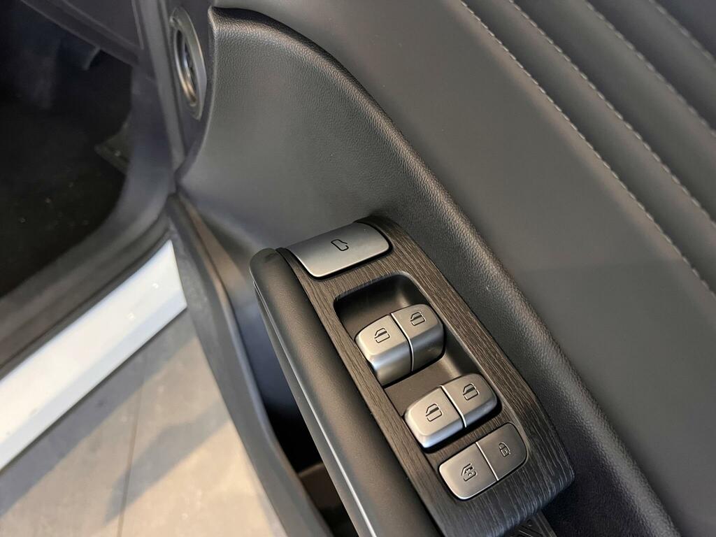 Omoda 7 Shs Plug-in Hybrid Noble  #12