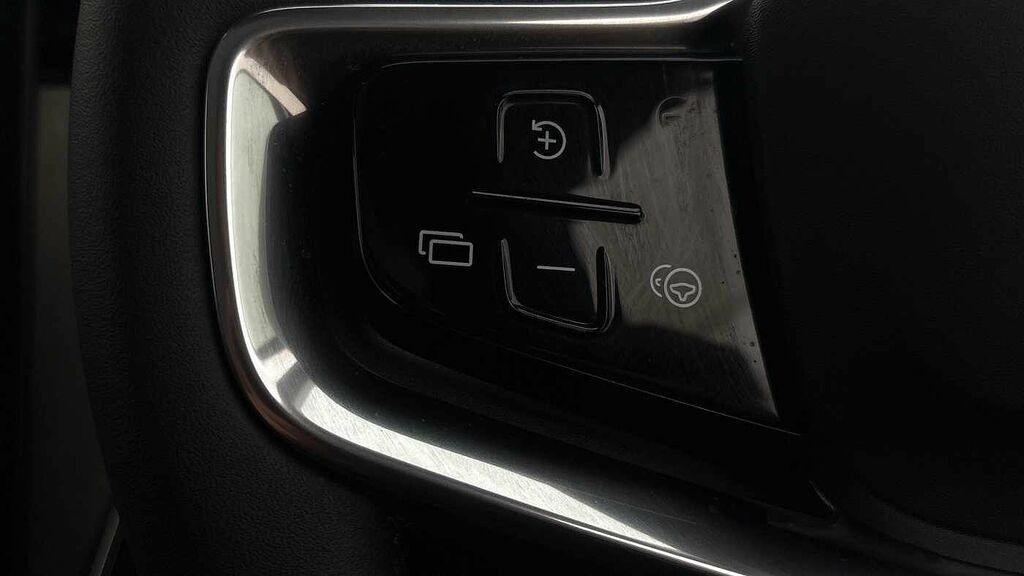 Volvo EX90 Ultra Black #28