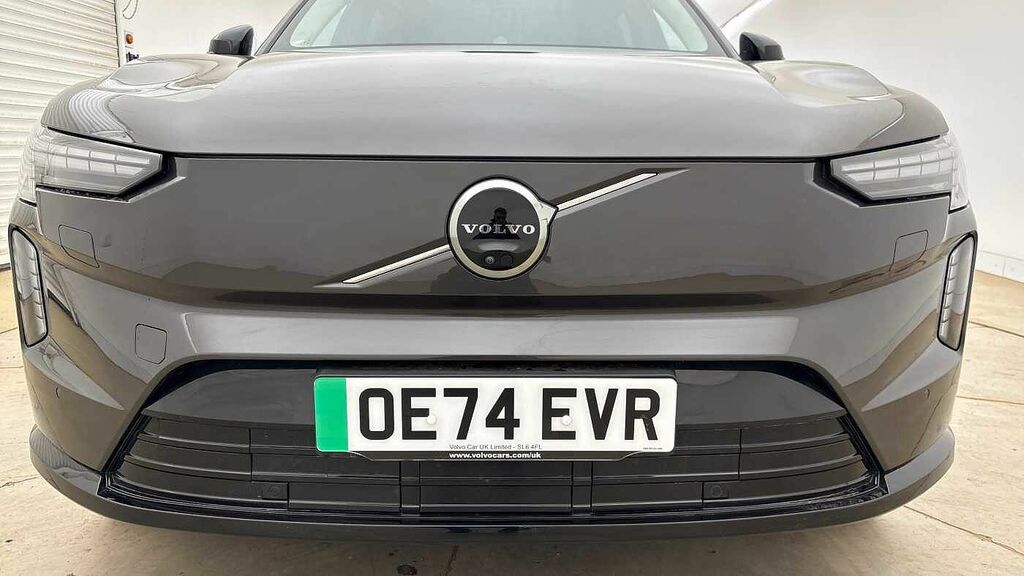 Volvo EX90 Ultra Black #23