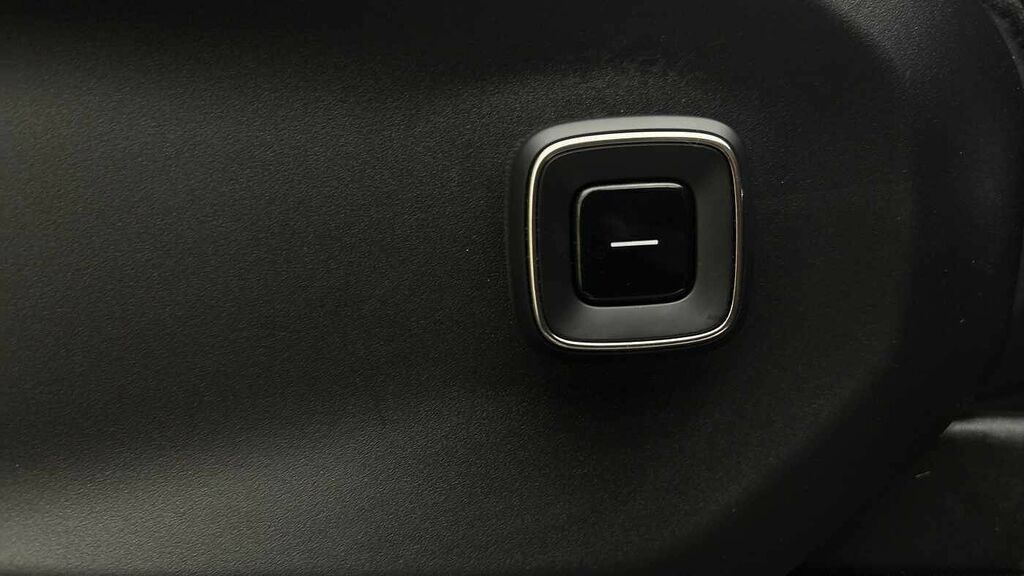 Volvo EX90 Ultra Black #26
