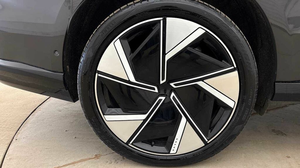 Volvo EX90 Ultra Black #15