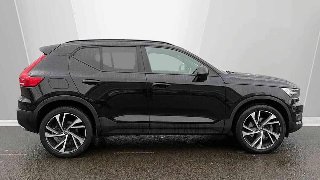 Volvo XC40 T4 Awd R-design Pro RX68GME Black #3