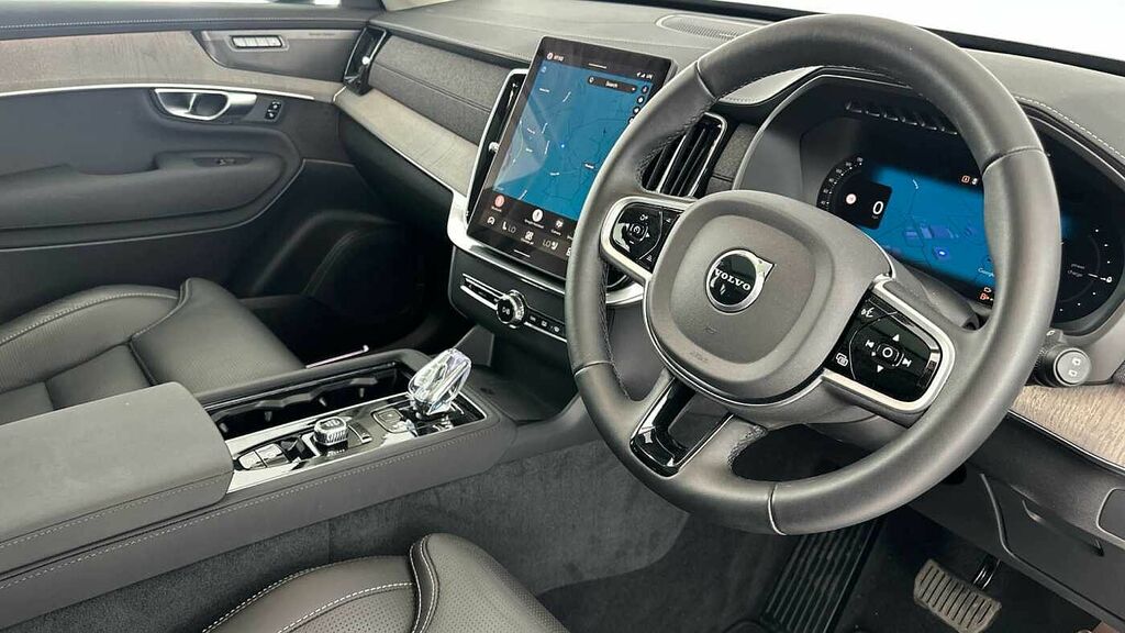 Volvo XC90 Ultra Blue #9
