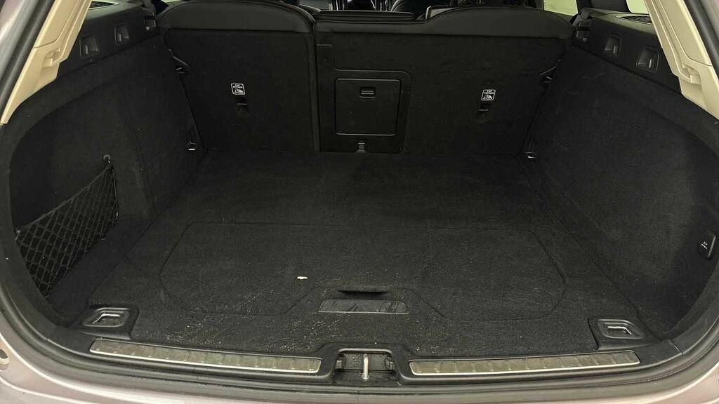 Volvo V60 Plus, B4 Mild Hybrid, Dark Silver #5
