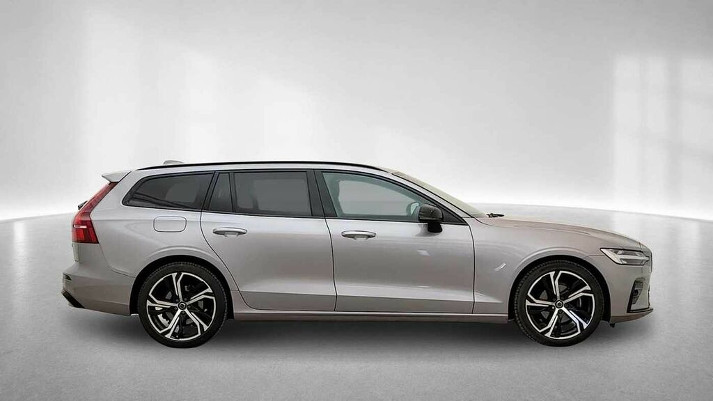 Volvo V60 Plus, B4 Mild Hybrid, Dark Silver #2