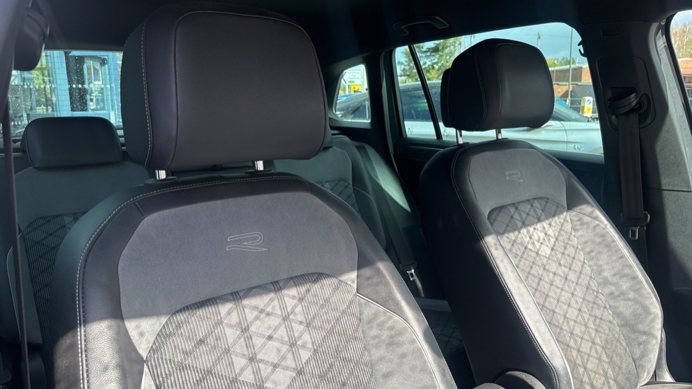 Volkswagen Tiguan 2.0 Tdi Active Grey #32