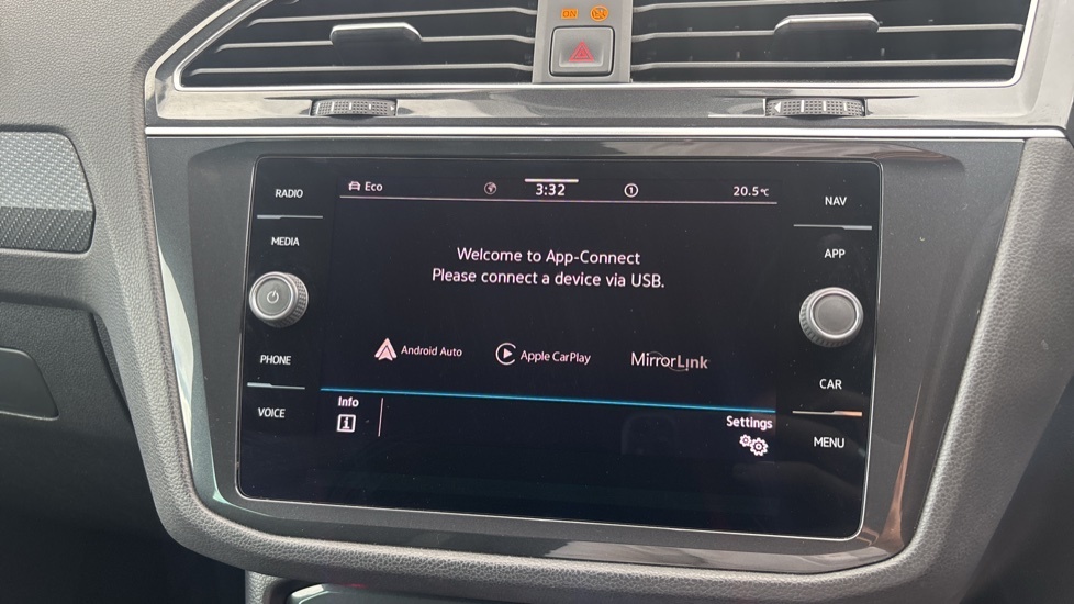 Volkswagen Tiguan 2.0 Tdi Active Grey #23
