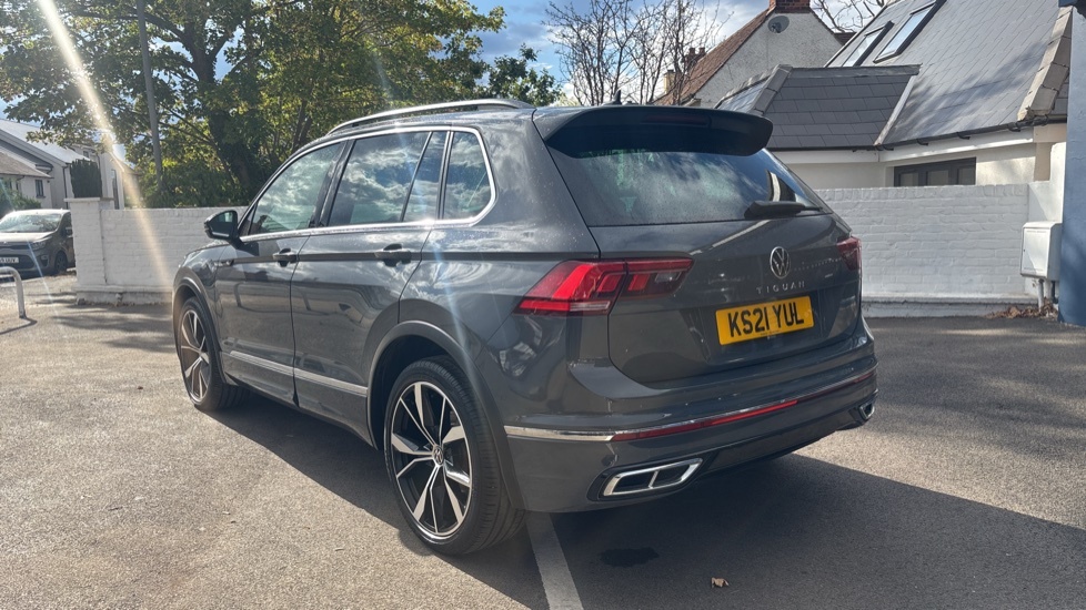 Volkswagen Tiguan 1.5 Tsi 150 R-line Dsg Grey #2