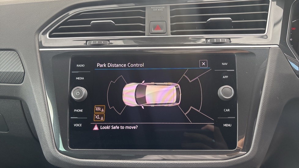 Volkswagen Tiguan 2.0 Tdi Active Grey #26