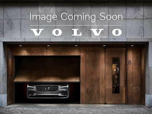 Volvo XC60 Plus, B5 Awd Mild Hybrid, Dark White