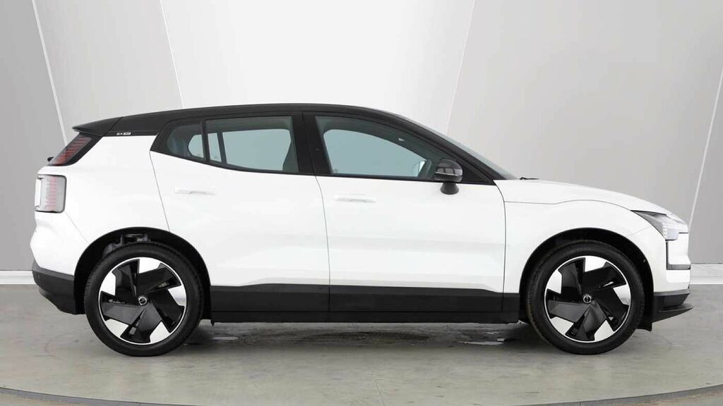 Volvo EX30 Plus, Twin Motor Performance, White #2