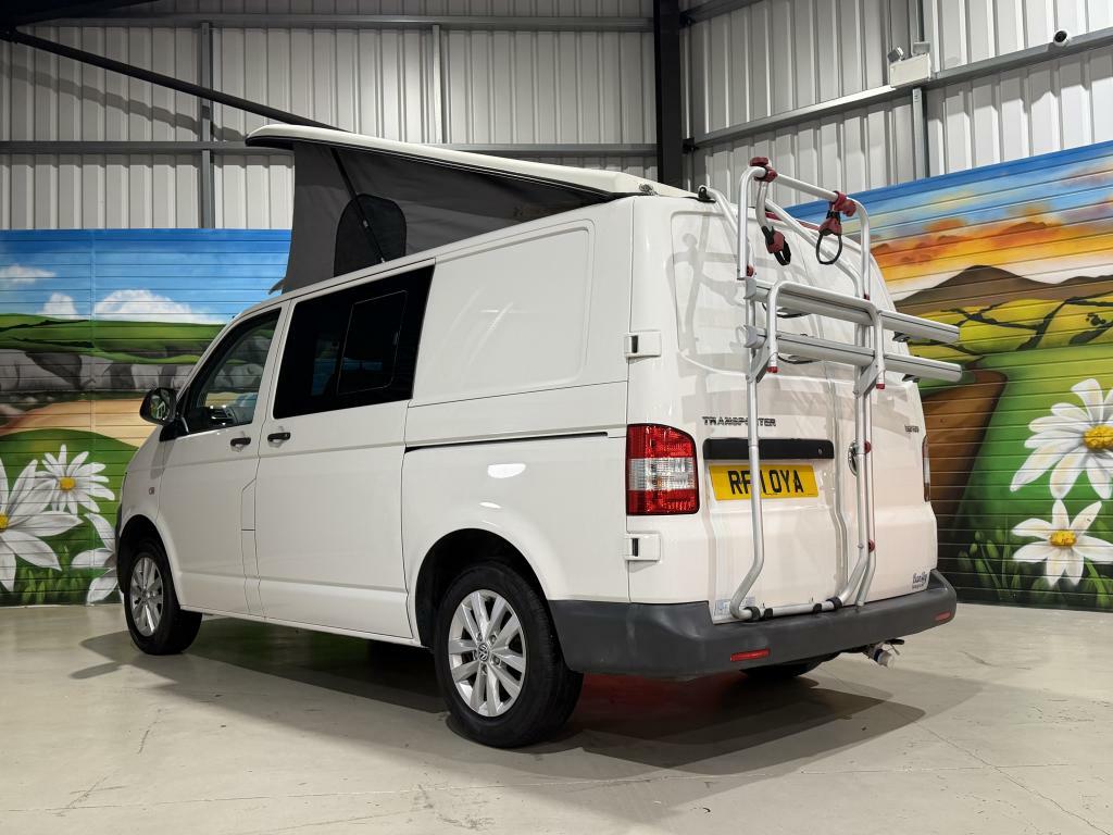 Volkswagen Transporter Panel Van White #19