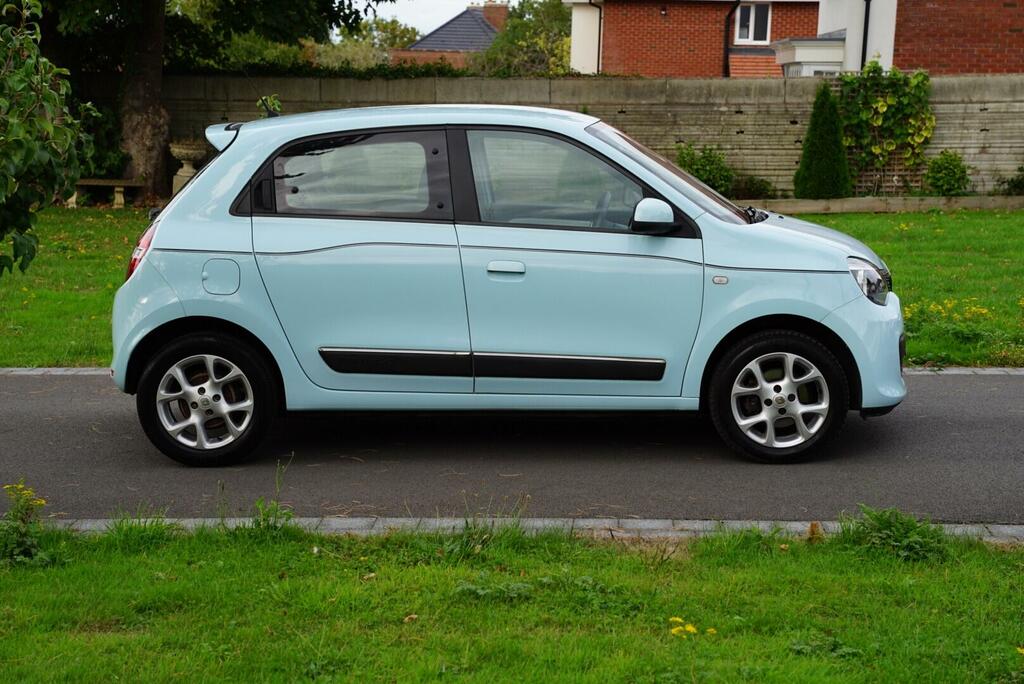 Renault Twingo 1.0 Dynamique Sce Ss 70 Bhp White #10
