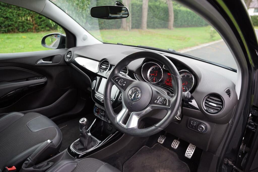 Vauxhall Adam Energised White #16