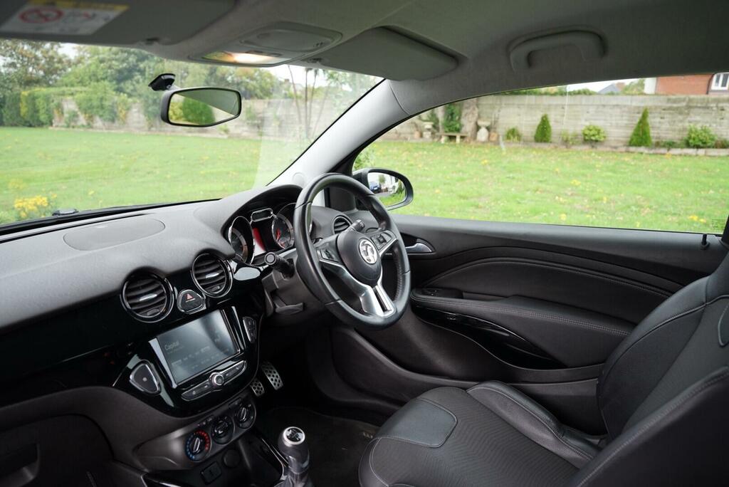 Vauxhall Adam Energised White #15