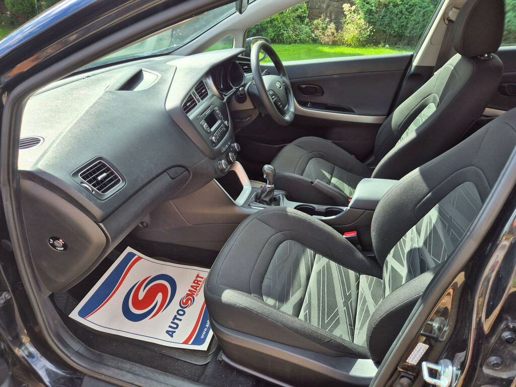 Kia Ceed 1.6 Crdi 2 Euro 5 Silver #10