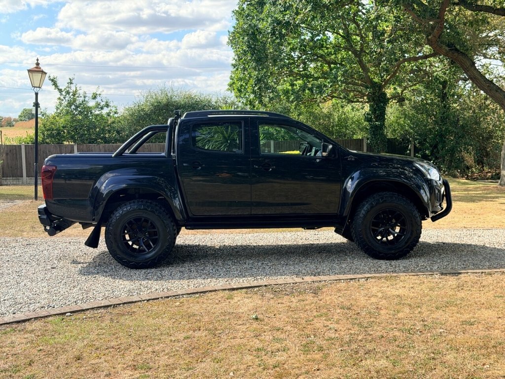 Isuzu D-Max 1.9L At35 Stealth Black #2