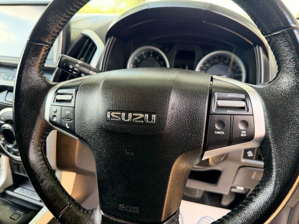 Isuzu D-Max D-max Yukon Silver #34