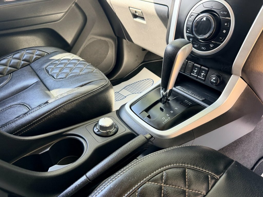 Isuzu D-Max D-max Yukon Silver #36