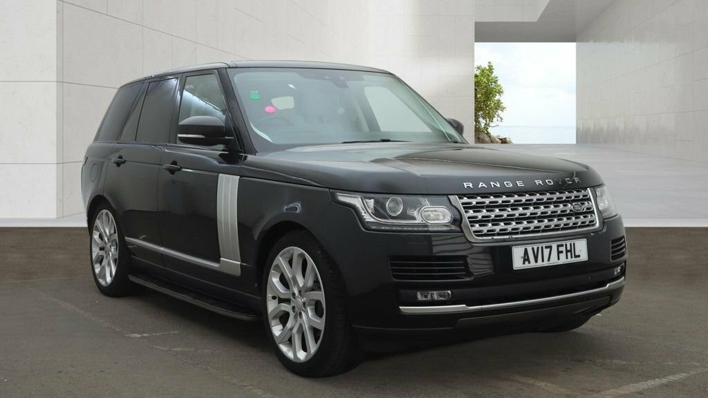 Land Rover Range Rover Suv White #2