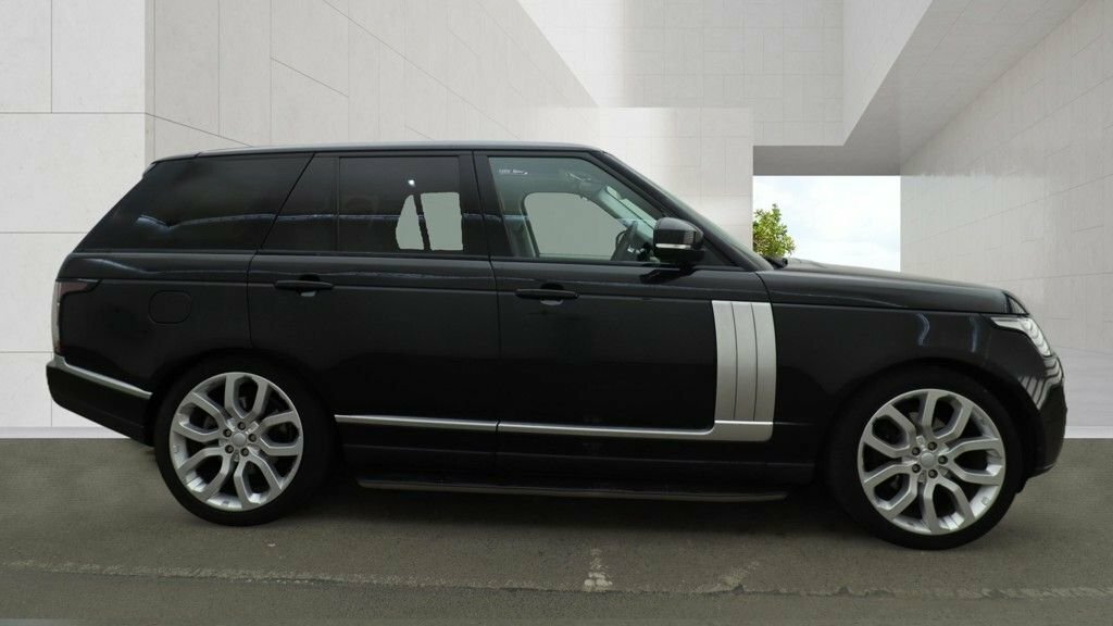 Land Rover Range Rover Suv White #5