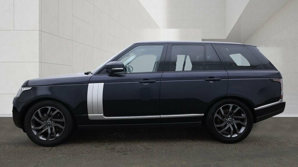 Land Rover Range Rover 3L Vogue Black