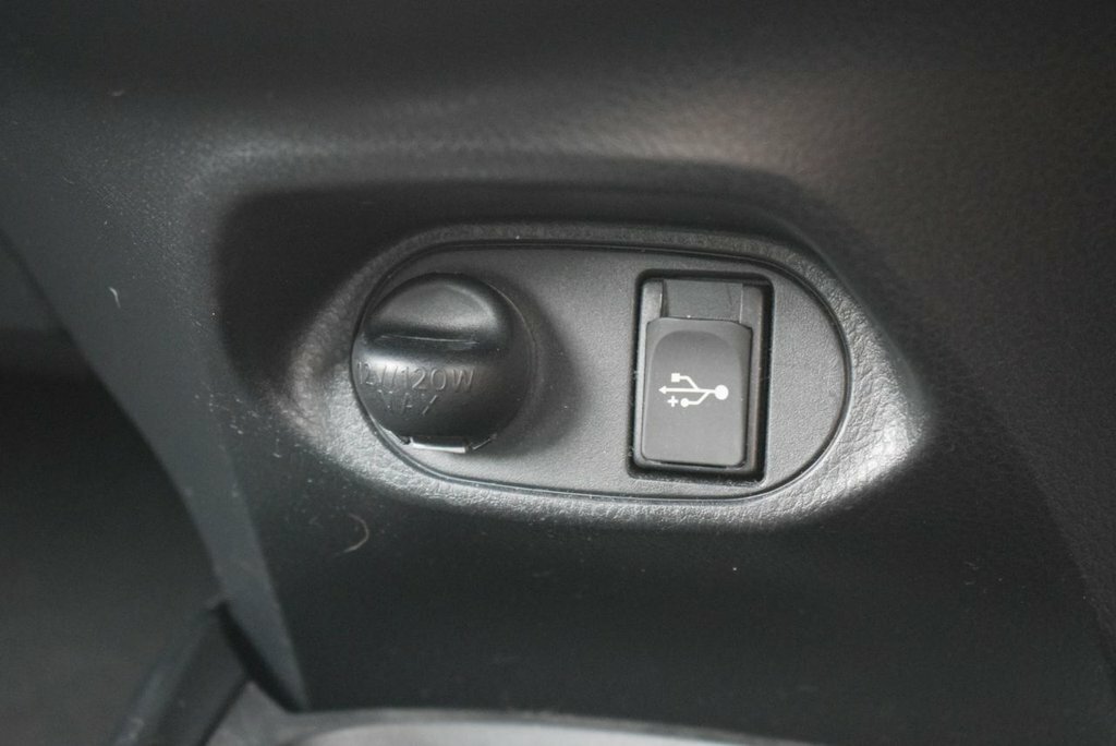 Toyota Yaris Excel Silver #28