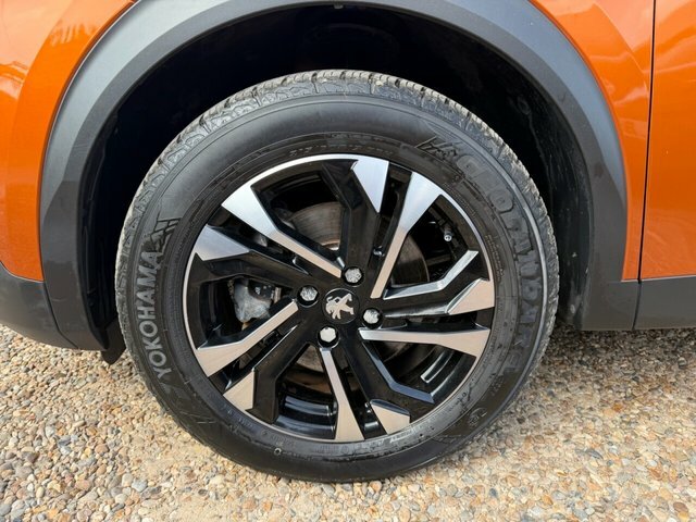 Peugeot e-2008 Allure Premium Suv CV23UCM Orange #6