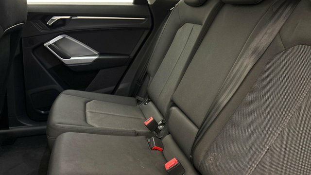 Audi Q3 Tfsi Cod 35 Sport VE19ANX Black #6