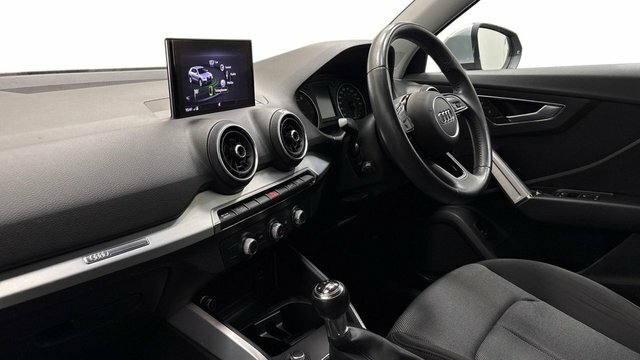 Audi Q2 Tfsi 30 Sport Suv SK19DZN Silver #2