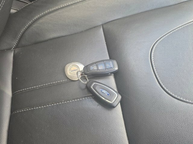 Ford Kuga Zetec Tdci Grey #35