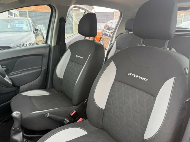 Dacia Sandero Stepway 0.9 Tce Ambiance Hatchback Euro Silver #4