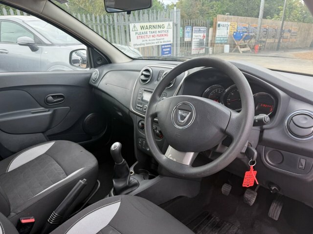 Dacia Sandero Stepway Stepway 1.5L Laureate Dci 90 Bhp Silver #16