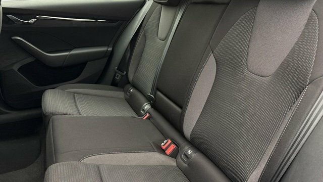 Skoda Octavia 1.5 Tsi Se L 2023 Silver #7