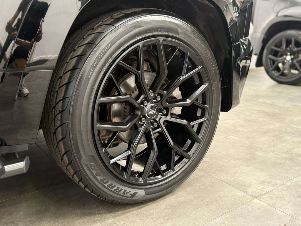 Land Rover Defender 2.0 Defender X-dynamic  #29