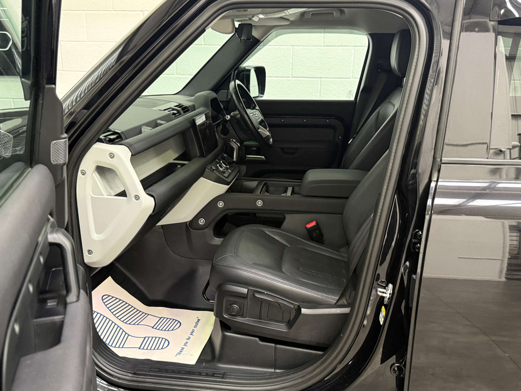 Land Rover Defender 2.0 Defender X-dynamic  #20