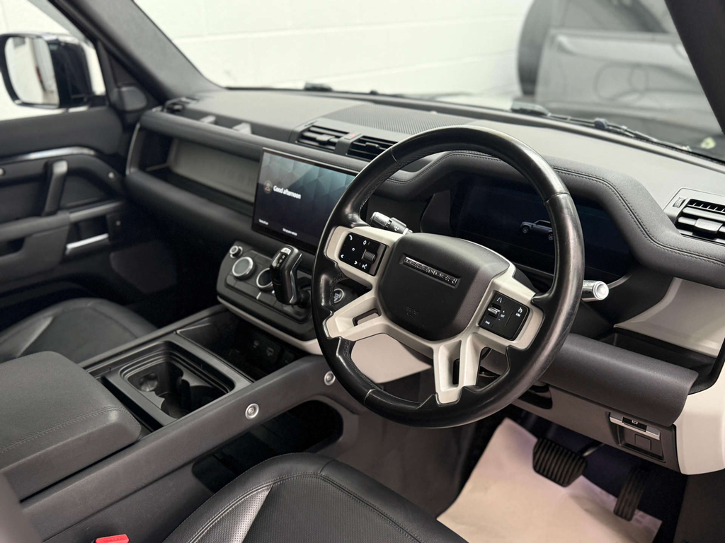Land Rover Defender 2.0 Defender X-dynamic  #17