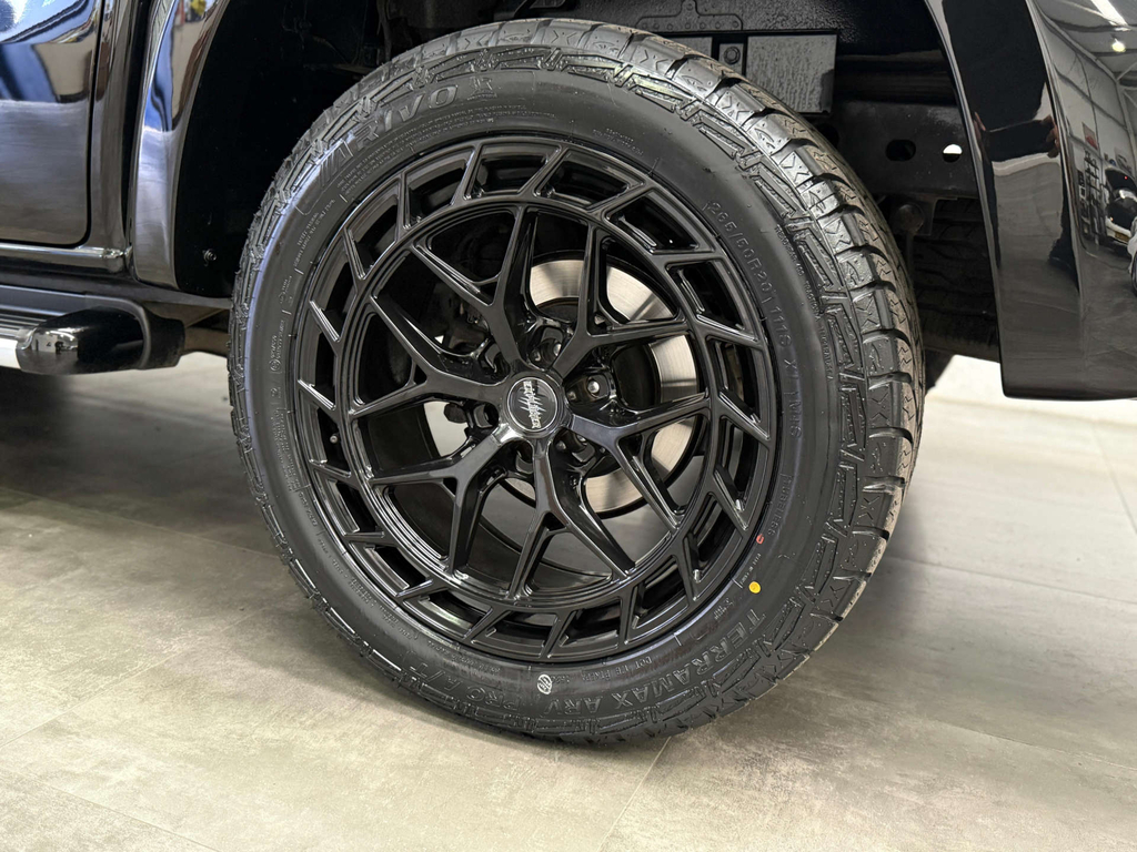 Mercedes-Benz X Class X250 D 4Matic Black #24