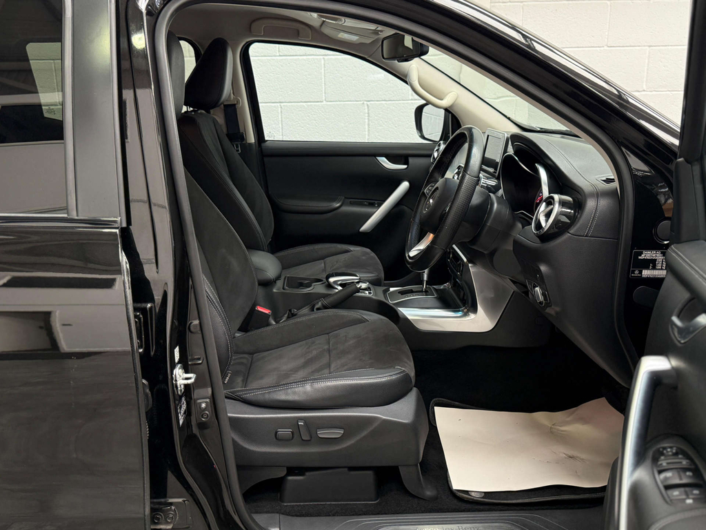 Mercedes-Benz X Class X250 D 4Matic Black #14