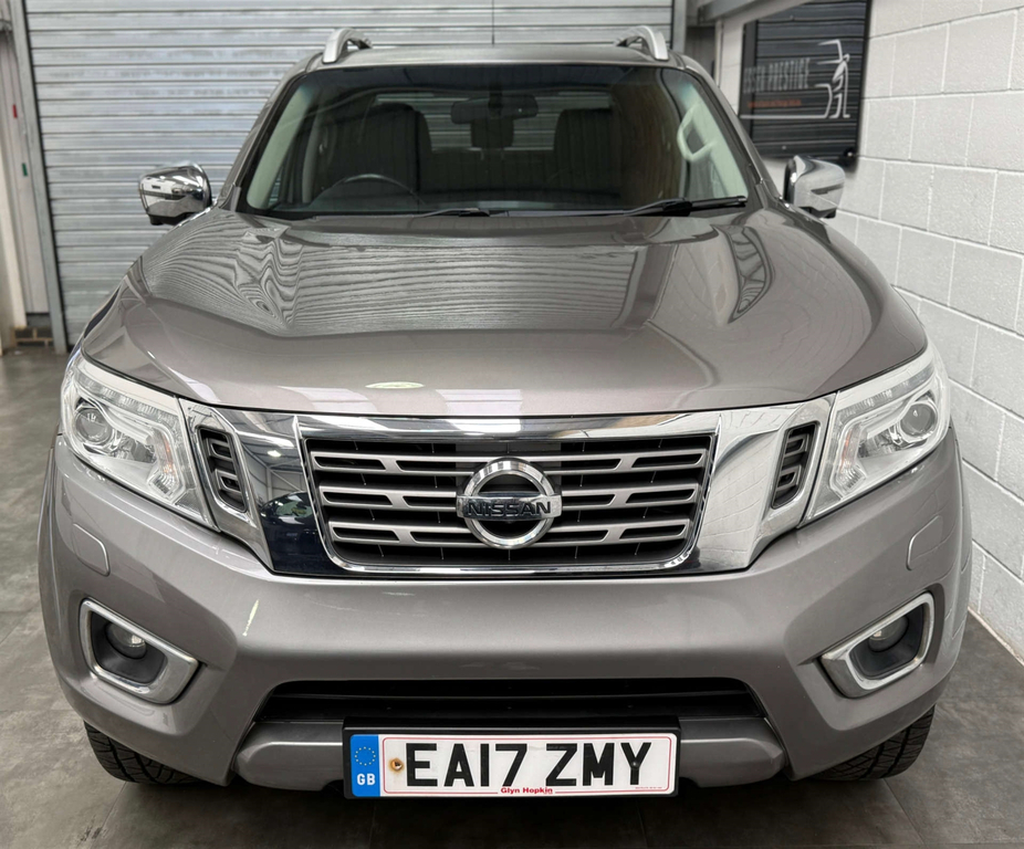 Nissan Navara Tekna Dci 4Wd #2