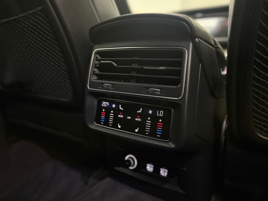 Audi SQ7 Tdi 435 Ps Tiptronic Silver #28